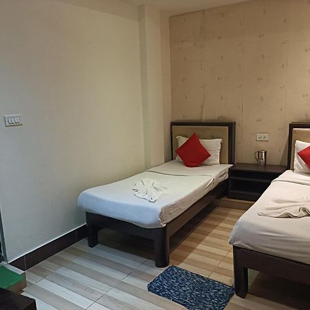 Hotel Serene Σιλόνγκ Εξωτερικό φωτογραφία